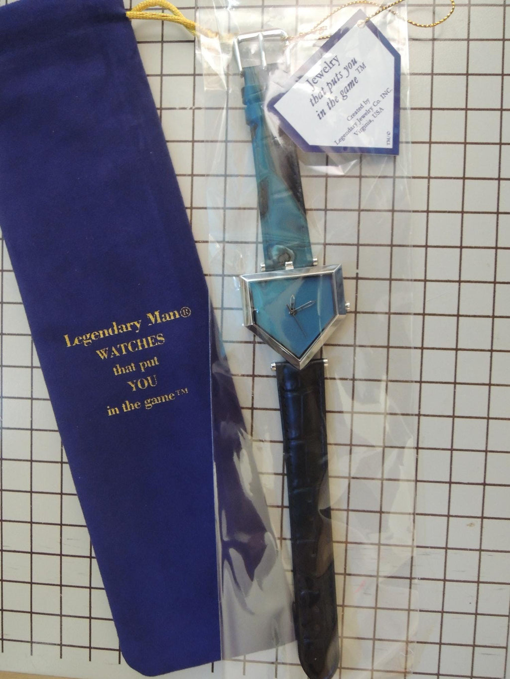 Yankee Stadium Wrist Watch: New Home Plate model Mens Christmas Gift